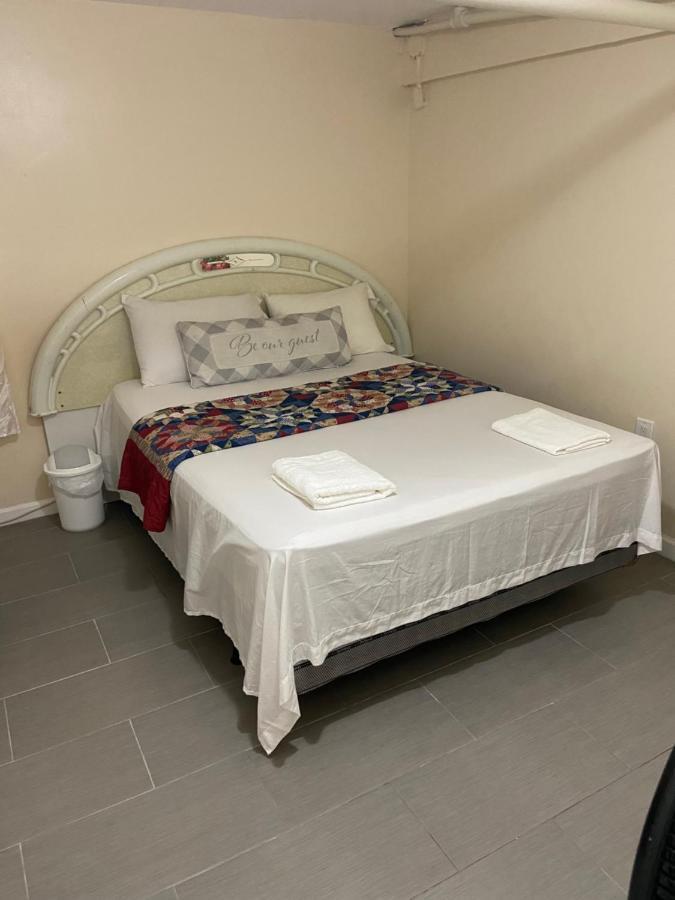 A Delightful Room In Queens New York Buitenkant foto