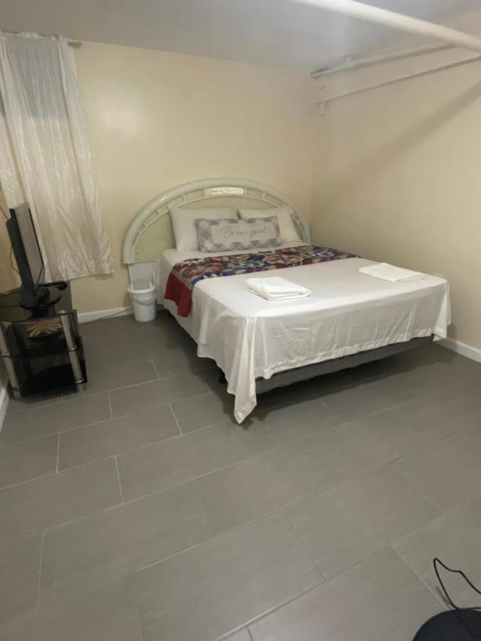 A Delightful Room In Queens New York Buitenkant foto
